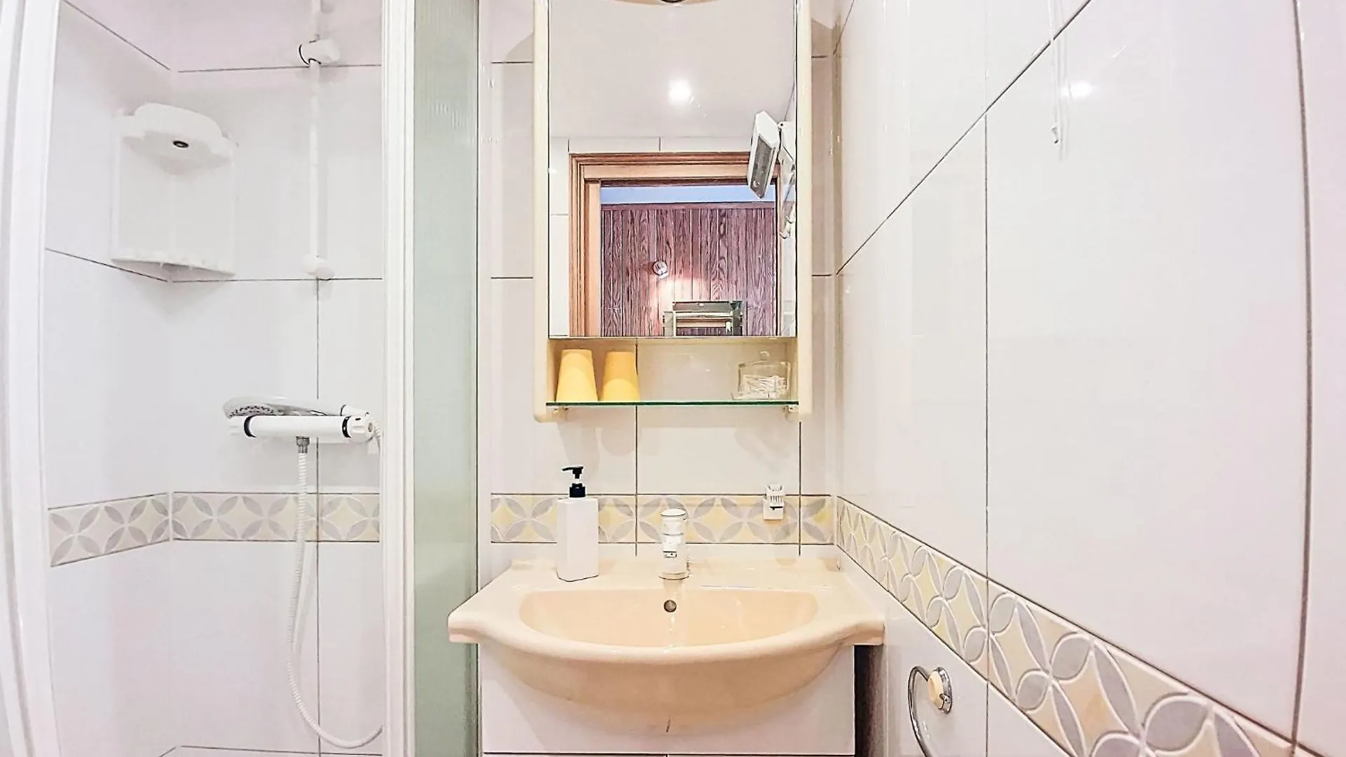 Apartment Palafour - Le Lac-7 By Interhome تينْيِ