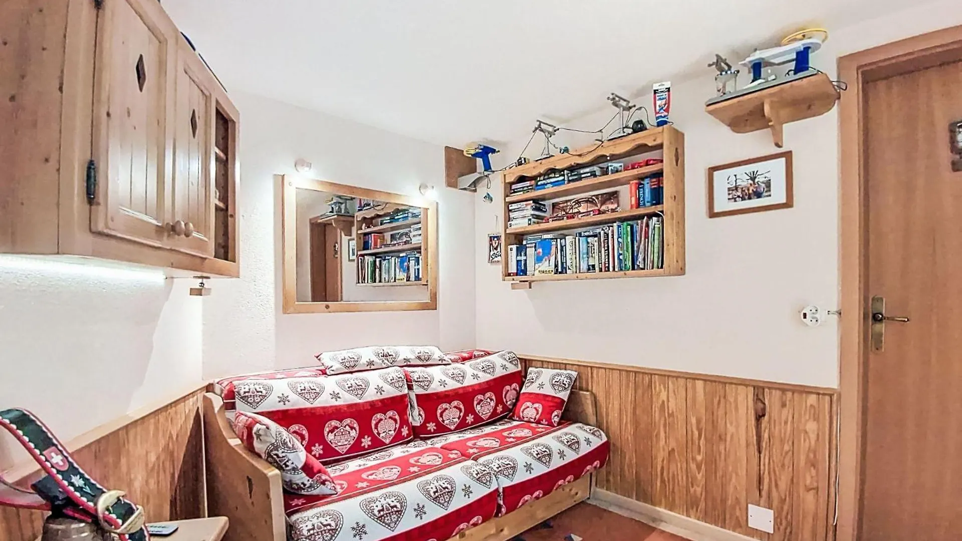 Apartment Palafour - Le Lac-7 By Interhome تينْيِ 0*,
